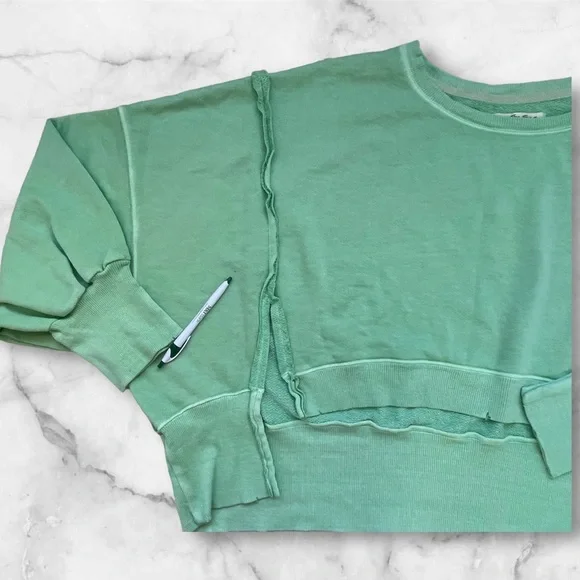 Free People We The Free Cropped Camden Sweatshirt in Meadow Size XL NEW $78.00 - Picture 8 of 16